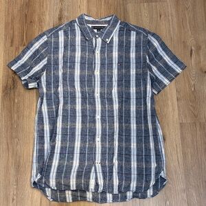 Tommy Hilfiger Men's Gray and White Striped Shirt